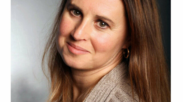 Portrait de femme, couleur, Audrey Pollet